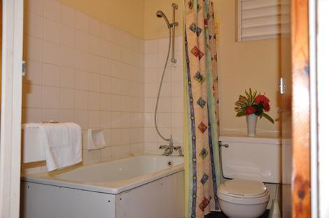 Carib Blue Apartments Oistins Room photo